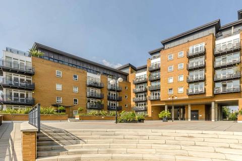 2 bedroom penthouse to rent, Langbourne Place, Isle Of Dogs, London, E14