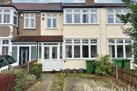 3 bedroom terraced house for sale, Milton Avenue, Hornchurch, RM12