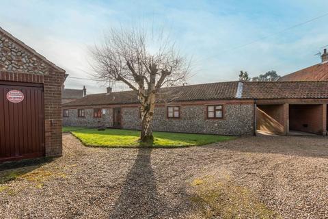 3 bedroom barn conversion for sale, Letheringsett Road, Thornage, NR25