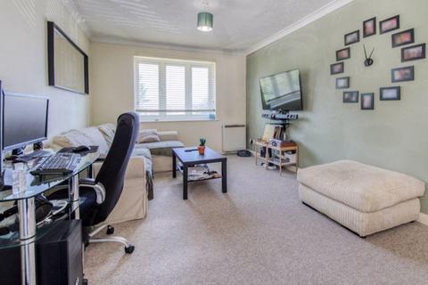 1 bedroom flat for sale, Romsey Road, Kingston Court, SO16