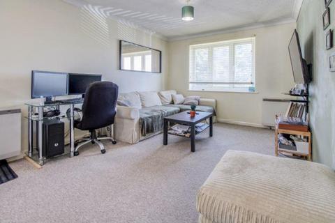 1 bedroom flat for sale, Romsey Road, Kingston Court, SO16