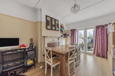 3 bedroom semi-detached house for sale, Valentine Avenue, Bexley