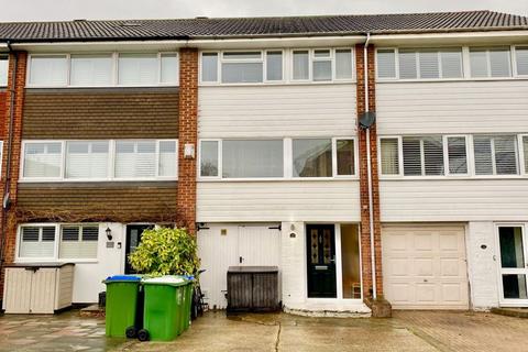 3 bedroom townhouse for sale, West Woodside, Bexley