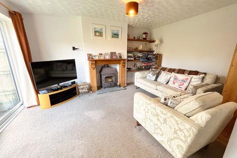 3 bedroom semi-detached house for sale, 7 Geraints Close, Cowbridge, The Vale of Glamorgan  CF71 7BT