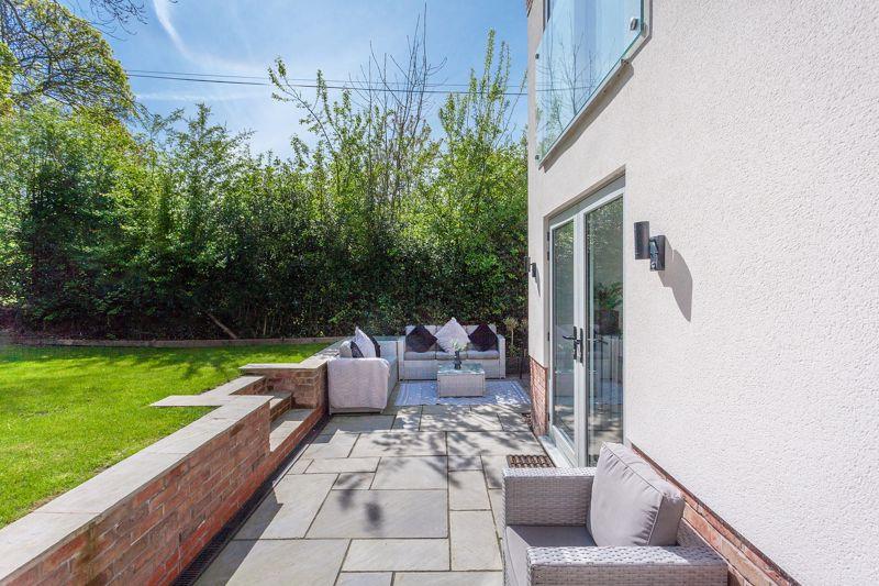 Side garden