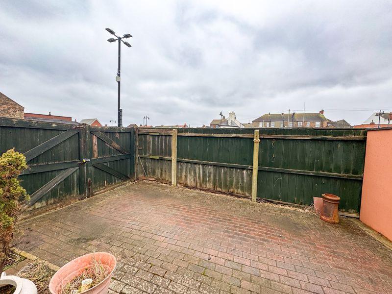 Rear garden gates