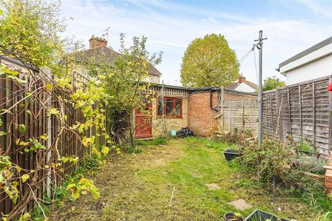 3 bedroom semi-detached house for sale, Park Terrace, Bell Lane, Enfield