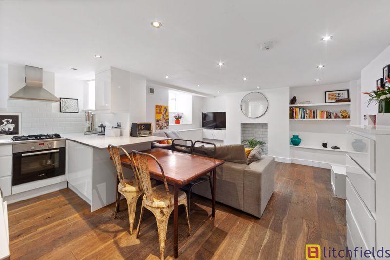 Kitchen to rec