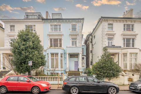 2 bedroom flat to rent, Belsize Park, Belsize Park, London, NW3