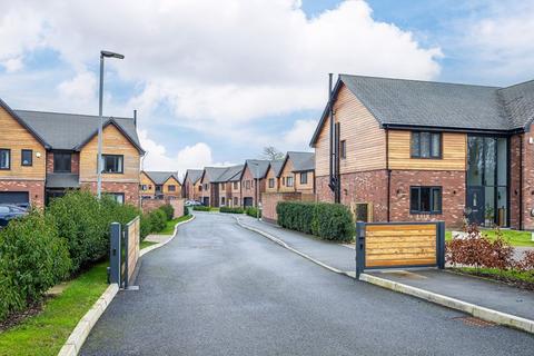 5 bedroom detached house for sale, Waterway Close, Canal Walks, Henhull, Nantwich