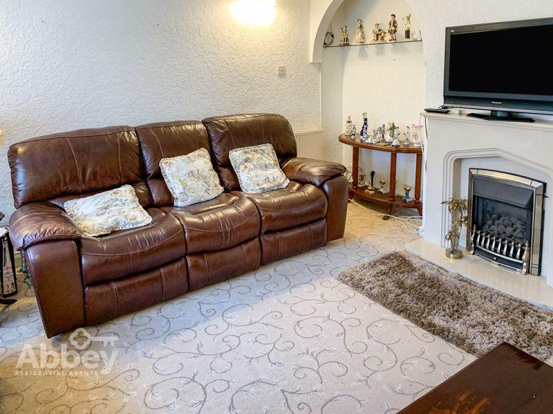 Lounge 2