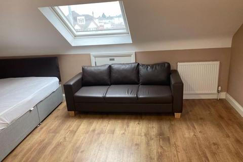 undefined, Hitchin Road, Luton