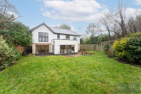 4 bedroom detached house for sale, Stede Close, Sanderstead