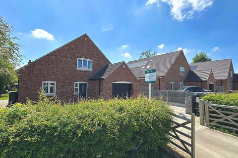 undefined, Low Road, Lincoln LN8