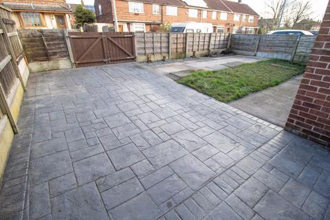 70 Castleway, Swinton, Manchester, M27 8JD