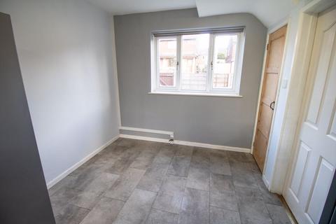 70 Castleway, Swinton, Manchester, M27 8JD