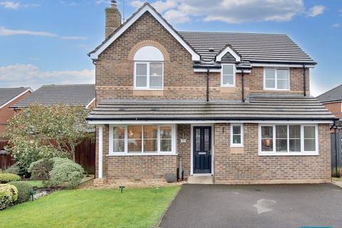 4 bedroom detached house for sale, Ryeland Way, Trowbridge