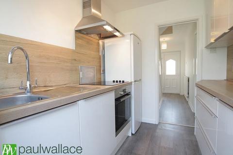59 Edinburgh Crescent, Waltham Cross, EN8 7QY
