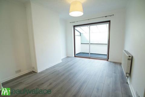 59 Edinburgh Crescent, Waltham Cross, EN8 7QY