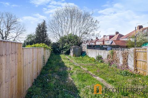 3 bedroom semi-detached house to rent, Horspath Road, Cowley