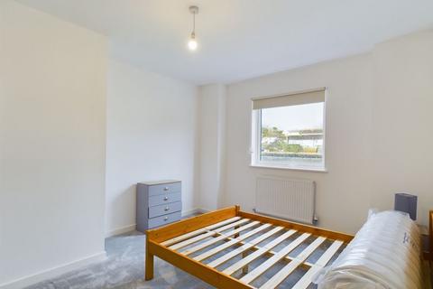 1 bedroom in a flat share to rent, Stennack Place, St Ives