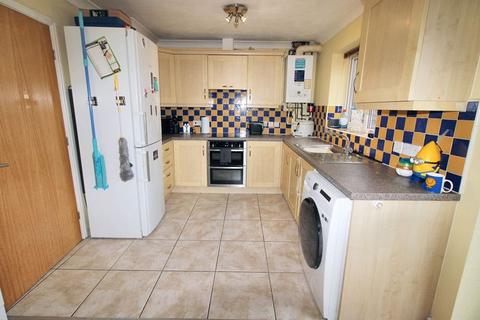 18 Albert Drive, Whitefield, Manchester, M45 8AG