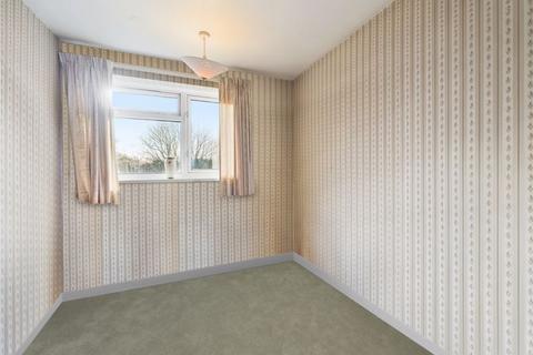 3 bedroom flat for sale, Oakum court, Chatham