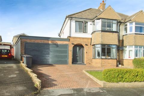 4 bedroom semi-detached house to rent, Lytham Drive, Queensbury BD13