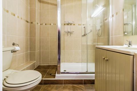 1 bedroom apartment for sale, Brook Court, Salford M7