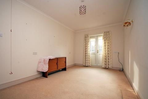 2 bedroom apartment for sale, Turkey Shore, Caernarfon, Gwynedd, LL55