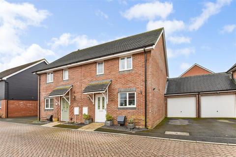 19 Bailey Close, Picket Piece, Andover, SP11 6WF