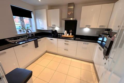 66 Catch Yard Road, Silverstone, Towcester, NN12 8WG