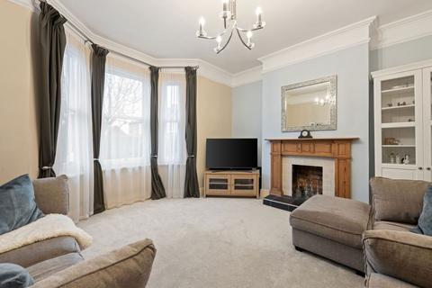 3 bedroom end of terrace house for sale, Dudley Road, Grantham NG31