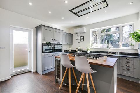 50 Essendene Road, Caterham, CR3 5PA