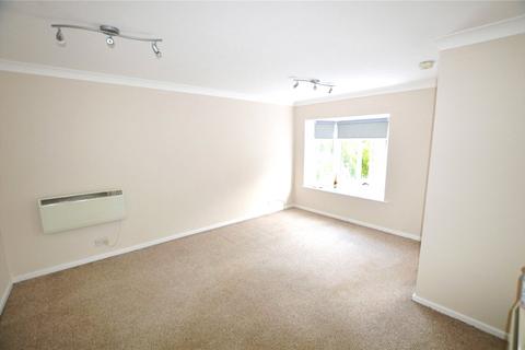 2 bedroom apartment to rent, St. Aubyns Road, London, SE19