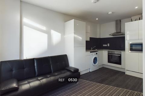 1 bedroom apartment to rent, Centre Court, Paragon Street, HU1 3PW