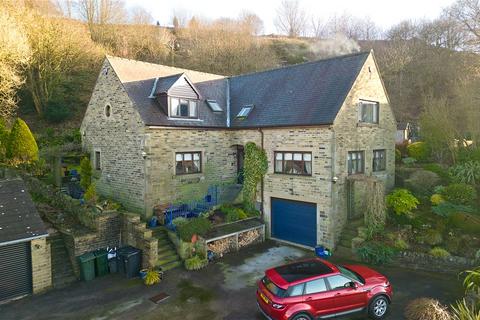 4 bedroom detached house for sale, Glen Lee Lane, Keighley, West Yorkshire, BD21