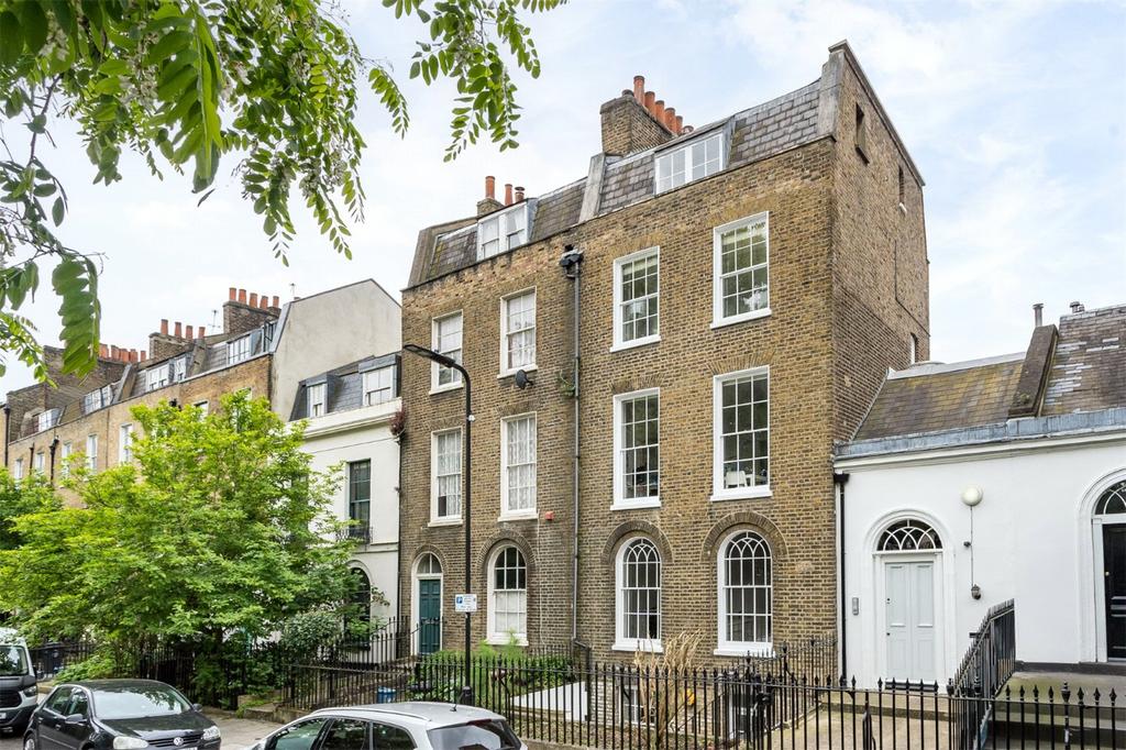 Clapton Square, E5