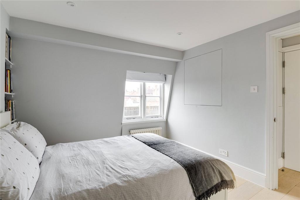 Clapton Square, E5