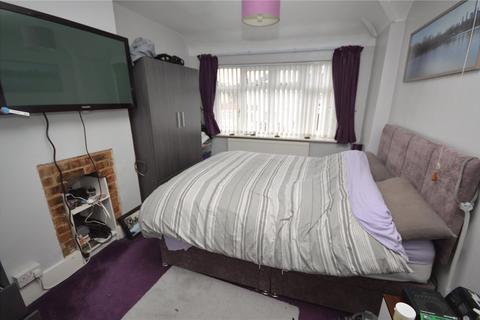 3 bedroom semi-detached house for sale, Atherstone Road, Luton, Bedfordshire, LU4