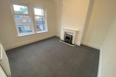 3 bedroom flat to rent, Sandringham Terrace, Sunderland, SR6