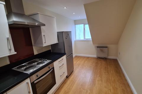 2 bedroom flat to rent, Portland DT5