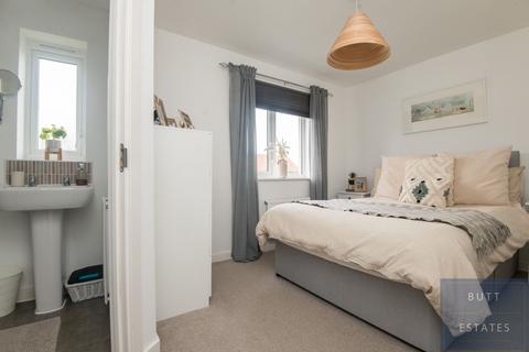 undefined, Exeter EX1