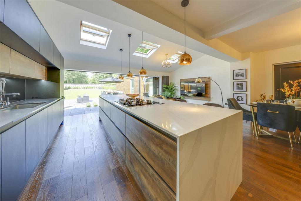 Kitchen Alt 4.JPG