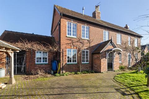 4 bedroom detached house for sale, Little Marcle Cottage, New Street, Ledbury, Herefordshire, HR8