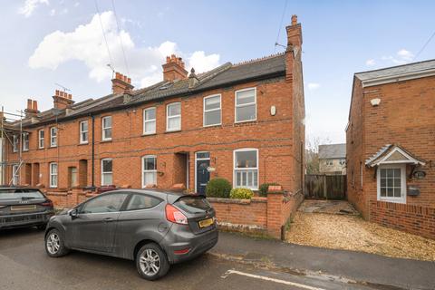 3 bedroom terraced house for sale, Kidmore End Road, Reading RG4