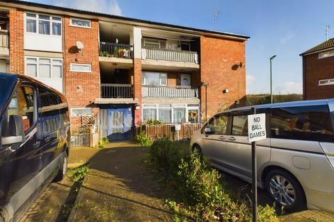 2 bedroom apartment for sale, Stonewood, Dartford DA2