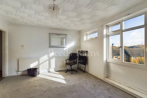 2 bedroom apartment for sale, Stonewood, Dartford DA2