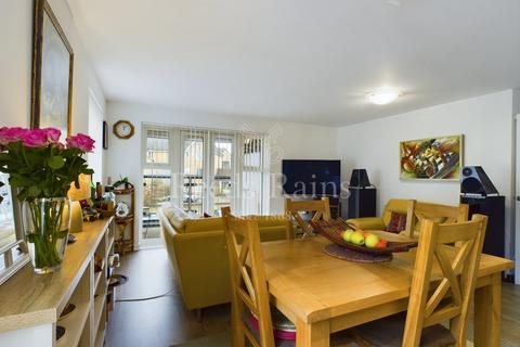 2 bedroom apartment for sale, Stone House Lane, Kent DA2