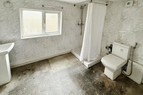 306 Convamore Road, Grimsby, DN32 9HY